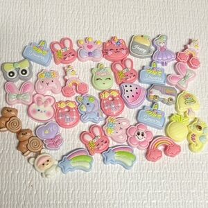 ❤️3/$10❤️M21 Assorted Adorable Resin Cabochons for Crafts